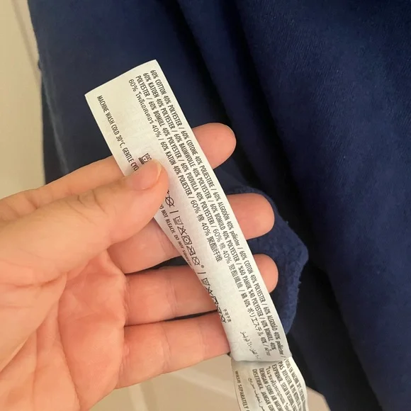 Walt Disney World 50th Anniversary EUC‎ Navy Castle Crop Top Hoodie Sz Large - Picture 7 of 7